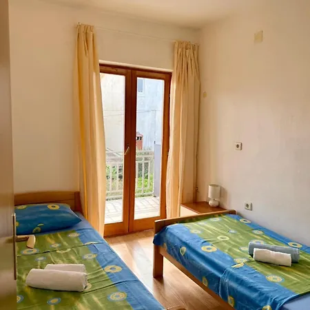 Anic Milic Apartment *
